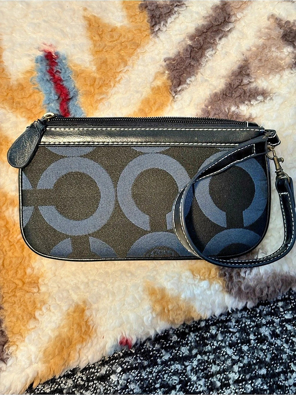 Coach wristlet Bag in Black & Gray